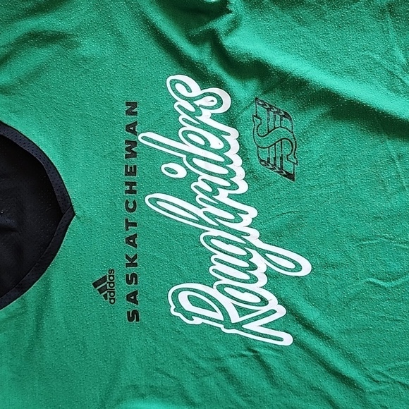 Saskatchewan Roughrider girls short sleeve t-shirt small 7 8 - Picture 2 of 7